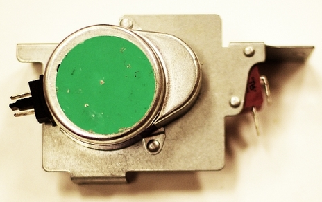 Frigidaire 5304449471 Range Oven Latch/Lock Motor